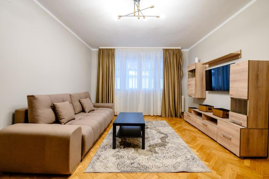 Smiling Heaven Apartment Bucharest Luaran gambar