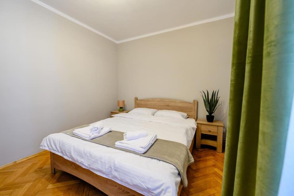 Smiling Heaven Apartment Bucharest Luaran gambar