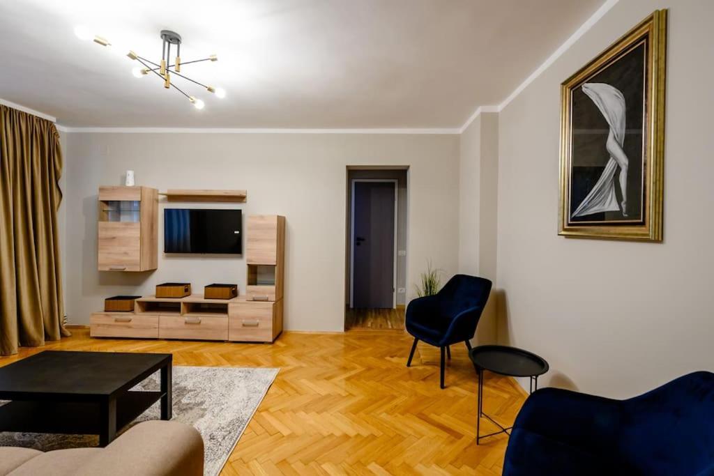Smiling Heaven Apartment Bucharest Luaran gambar